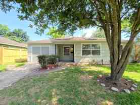 1223 Shawnee St - Photo 1 of 1