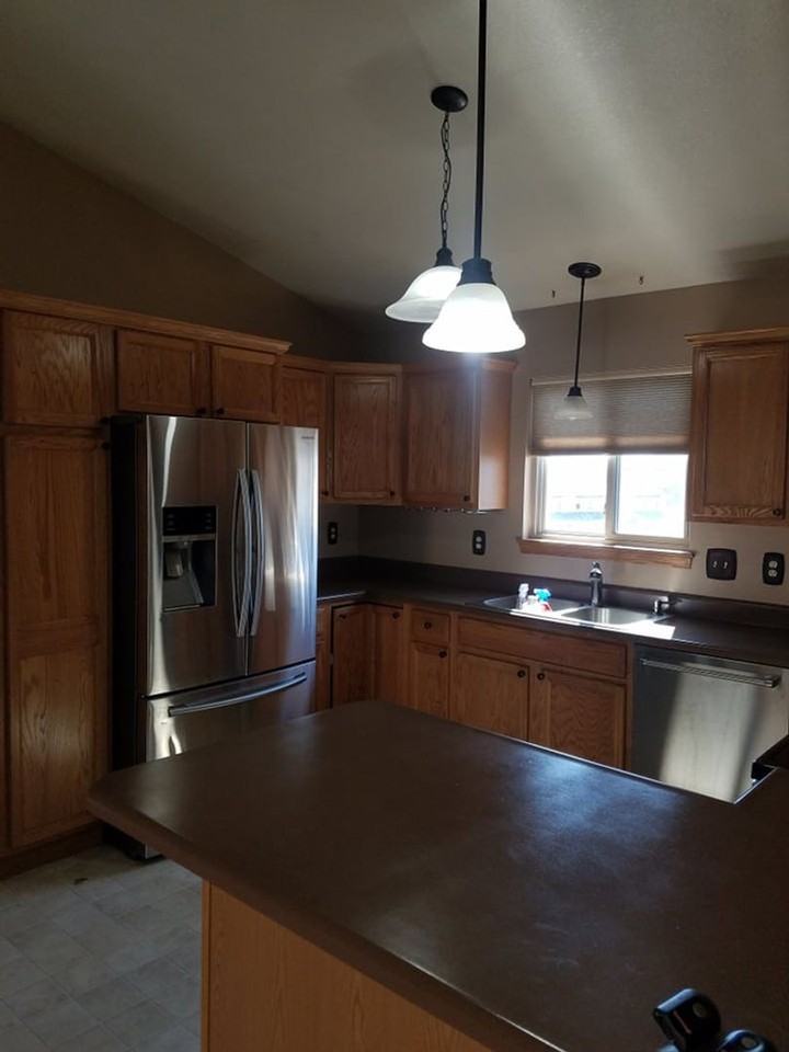 4710 Charmwood Dr - Photo 6 of 22