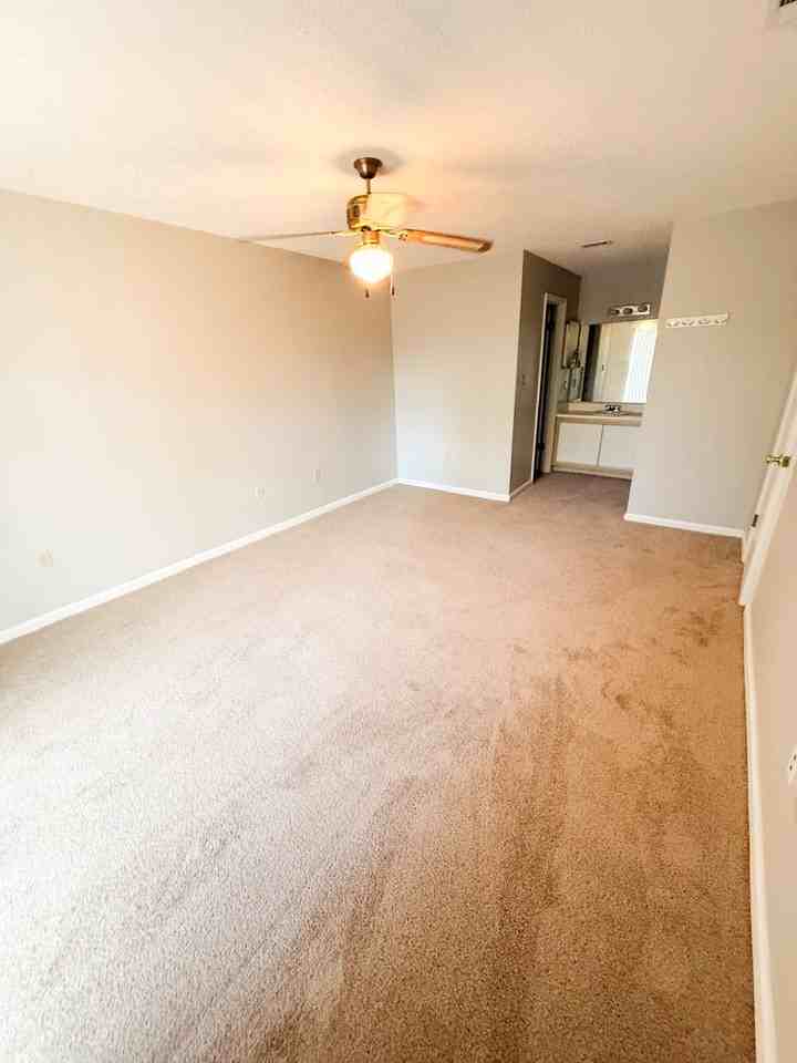 Rolling Rd #K90 - Photo 6 of 8