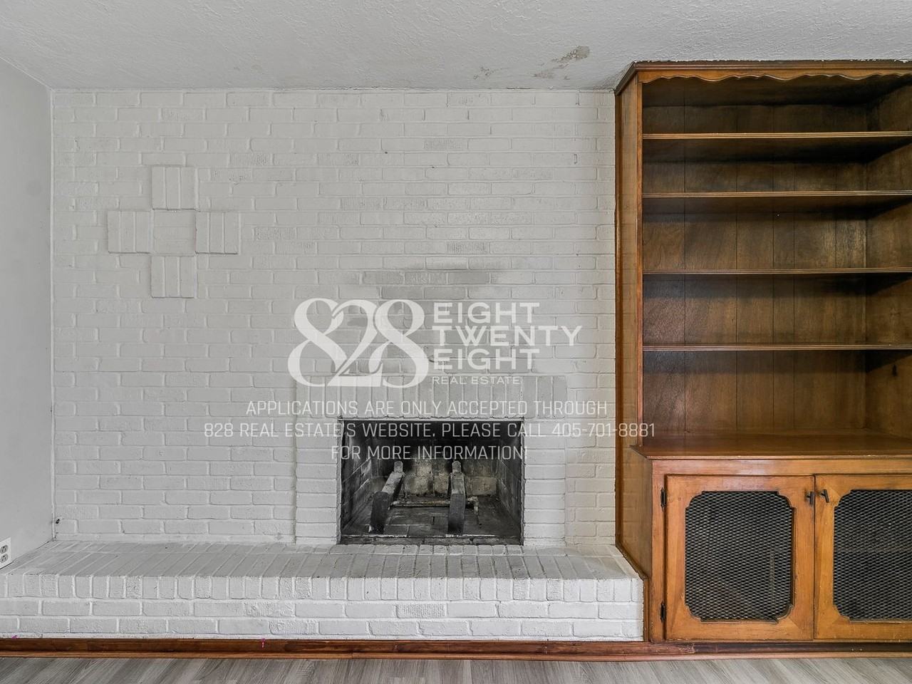 1821 Vine St - Photo 7 of 31