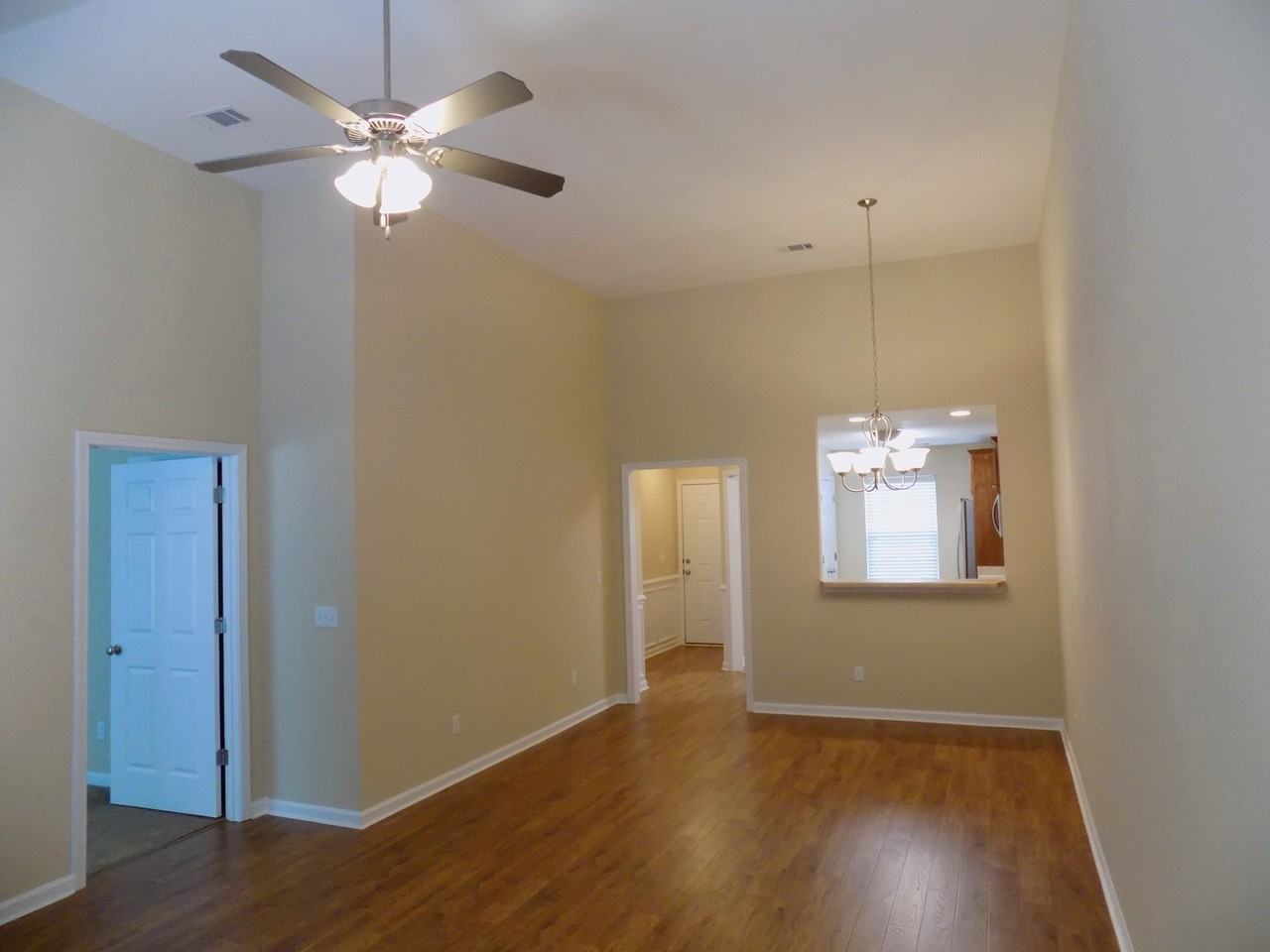 56 Rivermoor Ct - Photo 2 of 15