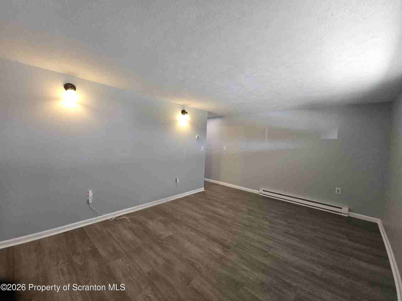 853 Drinker Tpke #B - Photo 3 of 9