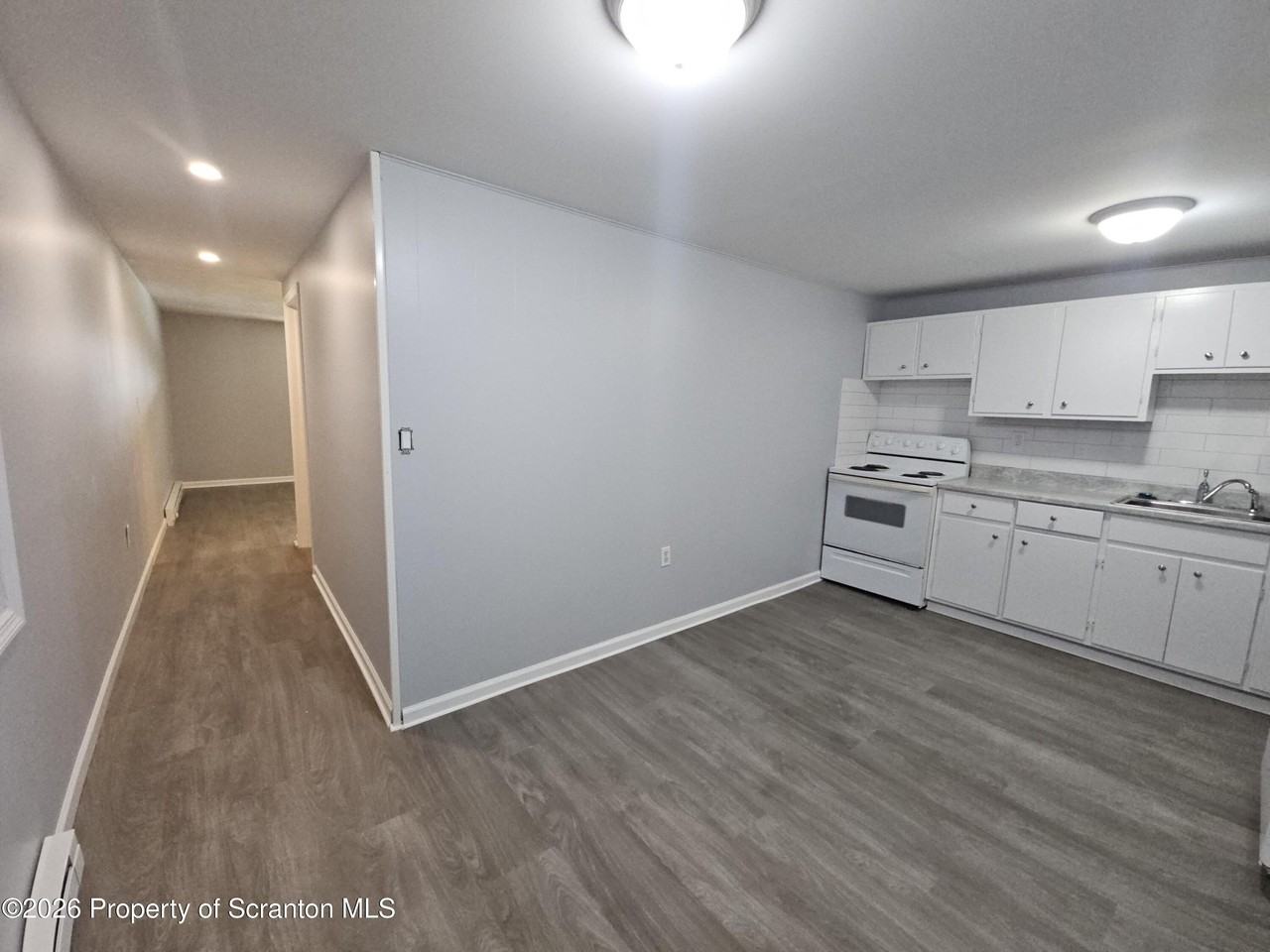 853 Drinker Tpke #B - Photo 7 of 9