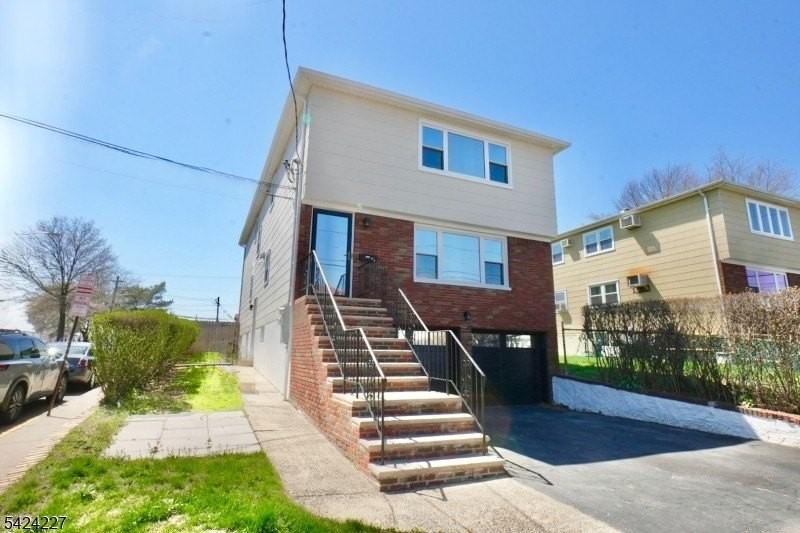 25 Sanford Ave 1st Fl #1 - Photo 2 of 24