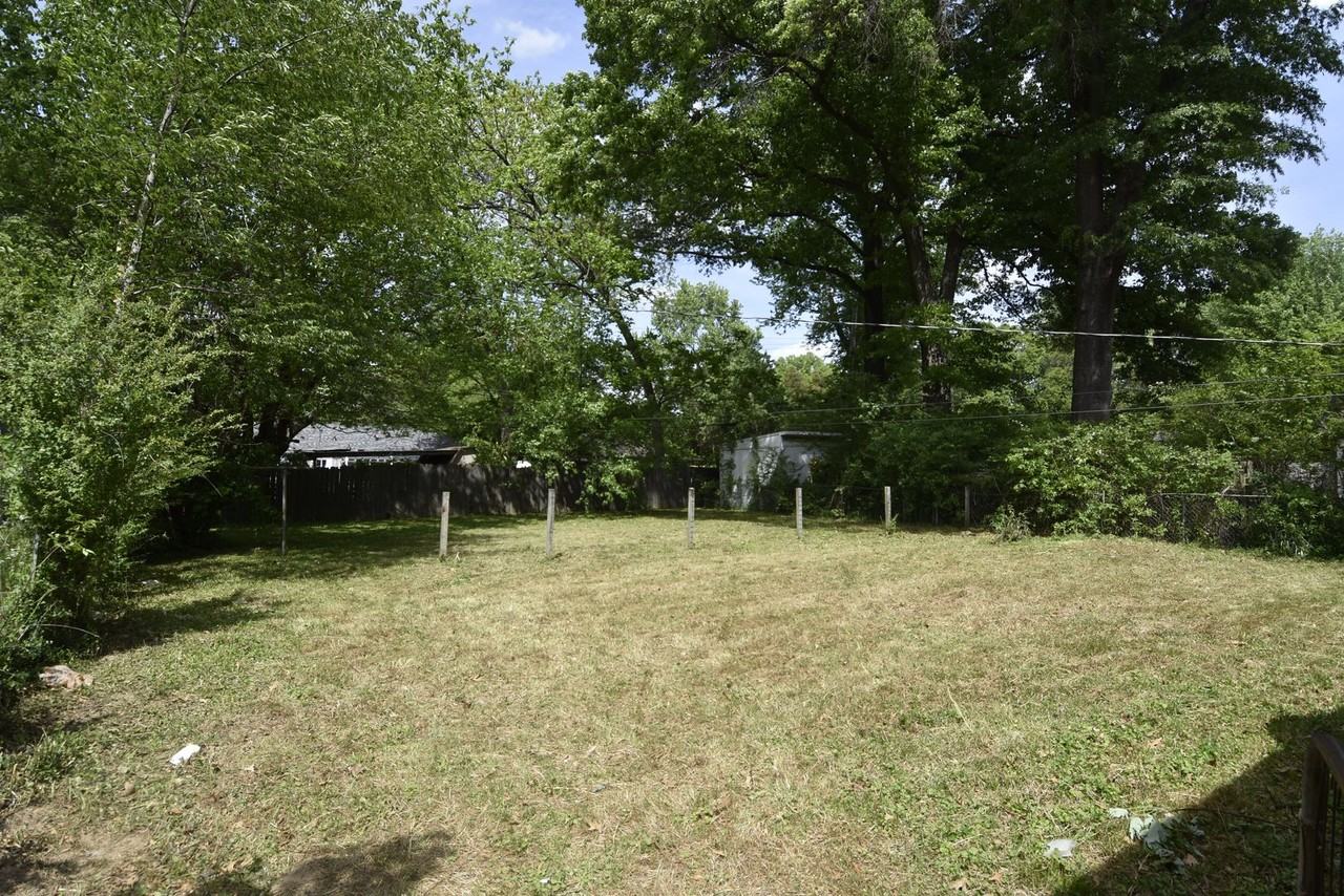 4374 Shelbourne Dr - Photo 4 of 4