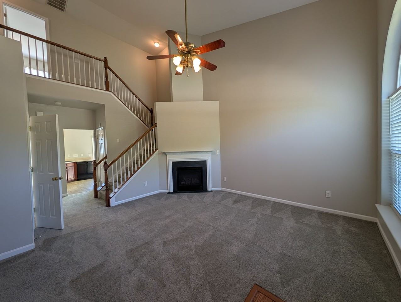 12304 Stratfield Place Cir - Photo 5 of 26