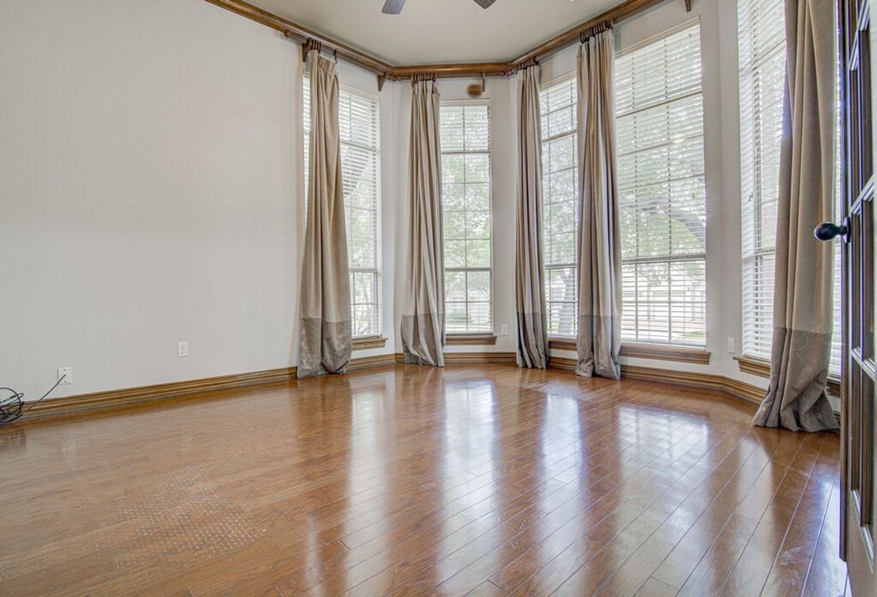 1425 River Forest Dr - Photo 7 of 48