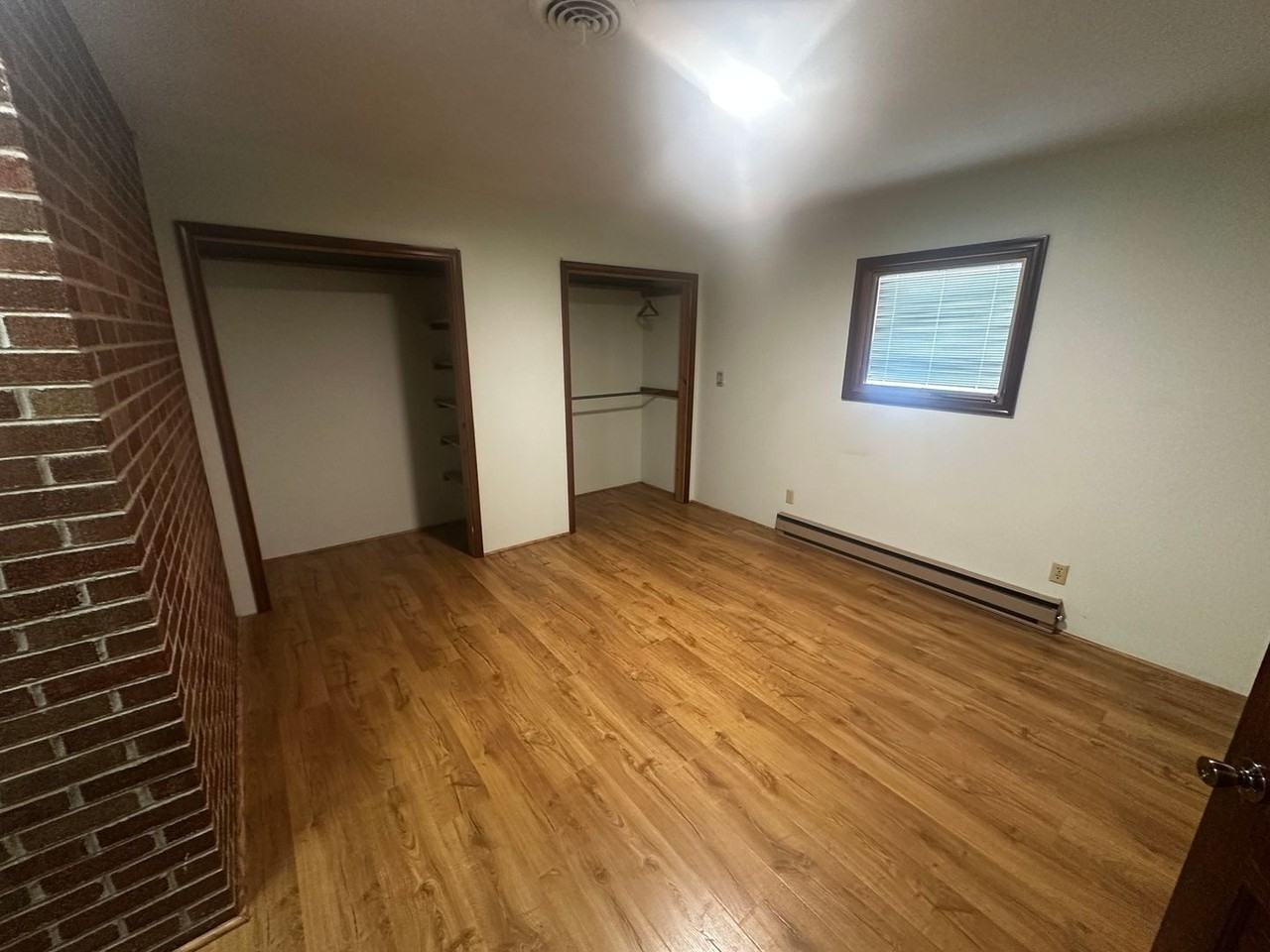 6405 Hansen Dr - Photo 2 of 12