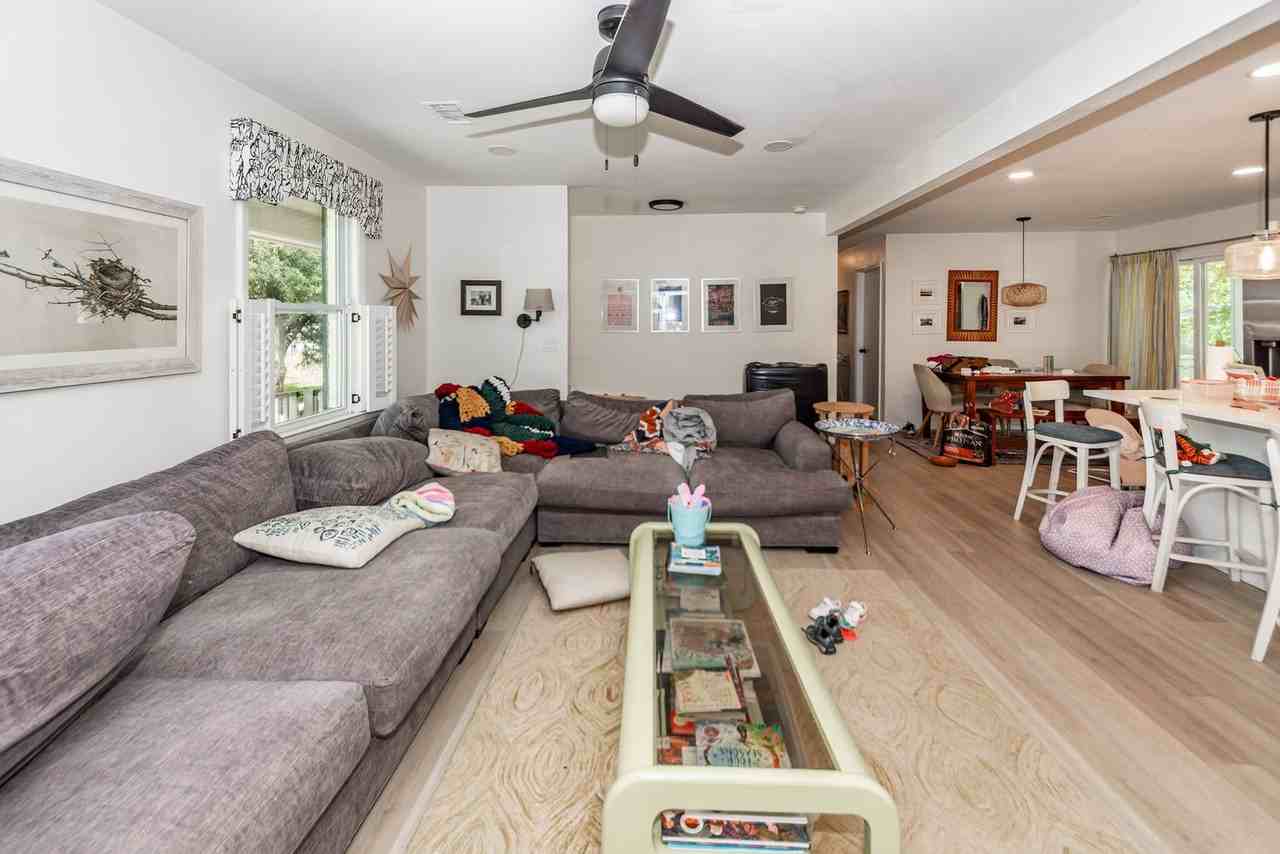 2045 Lake Ave - Photo 5 of 37