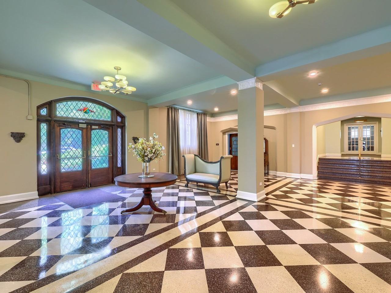 1525 N Front St - Photo 4 of 20