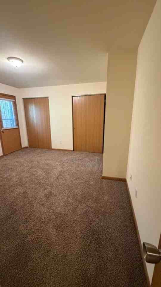 21 Village West Ct #201 - Photo 6 of 13