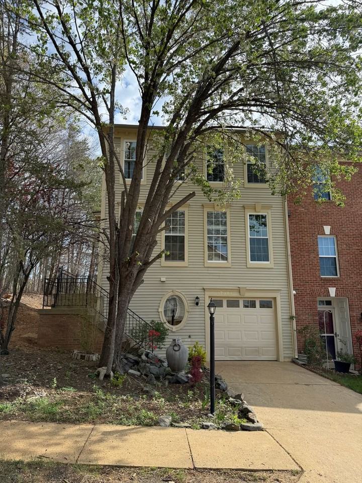 17301 Pacific Rim Ter - Photo 2 of 35