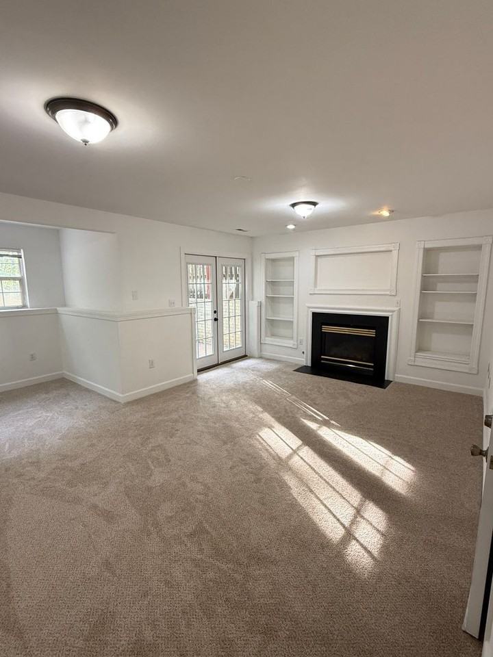 17301 Pacific Rim Ter - Photo 6 of 35