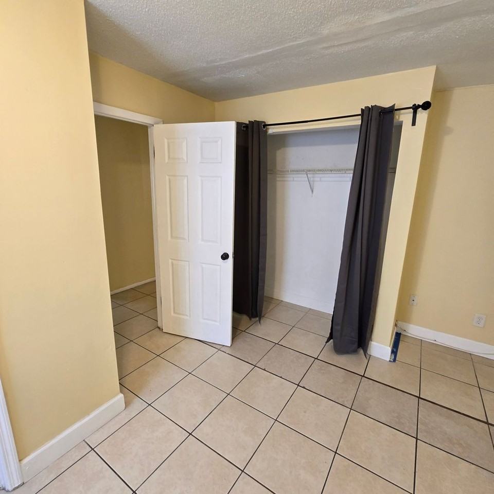 4487 Wheatley St - Photo 6 of 21