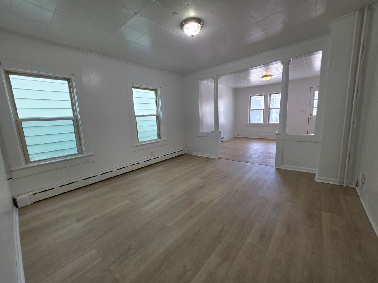 114 Main St - Photo 5 of 39