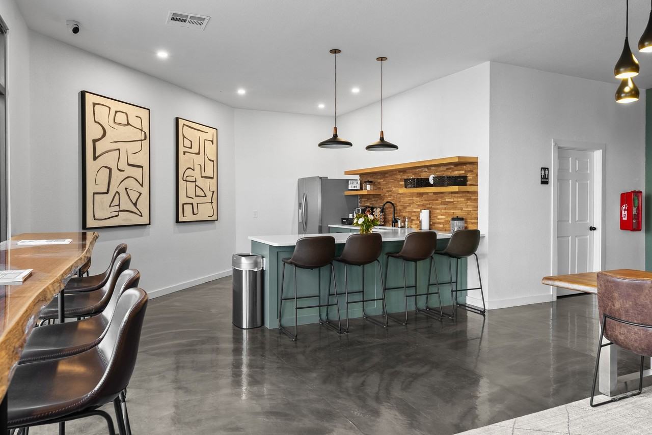 Greenway Flats - Photo 4 of 5