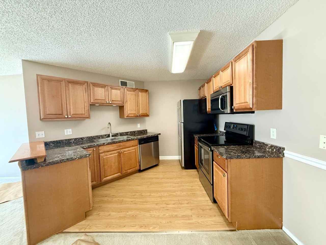 1550 S Belcher Rd - Photo 4 of 25