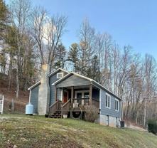 2050 Blowing Rock Blvd - Photo 1 of 1