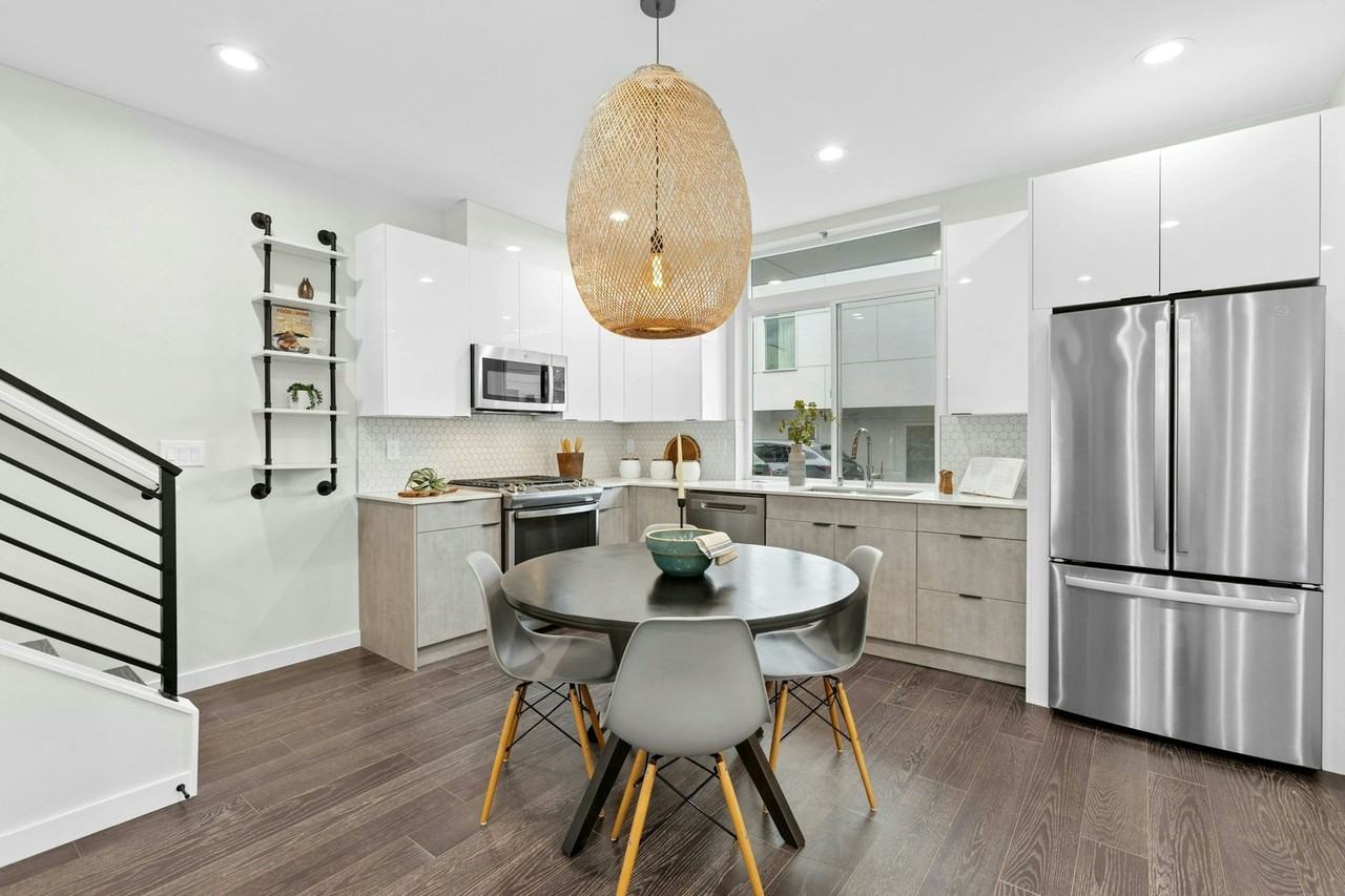 1142 Nw 59th St #B - Photo 7 of 28