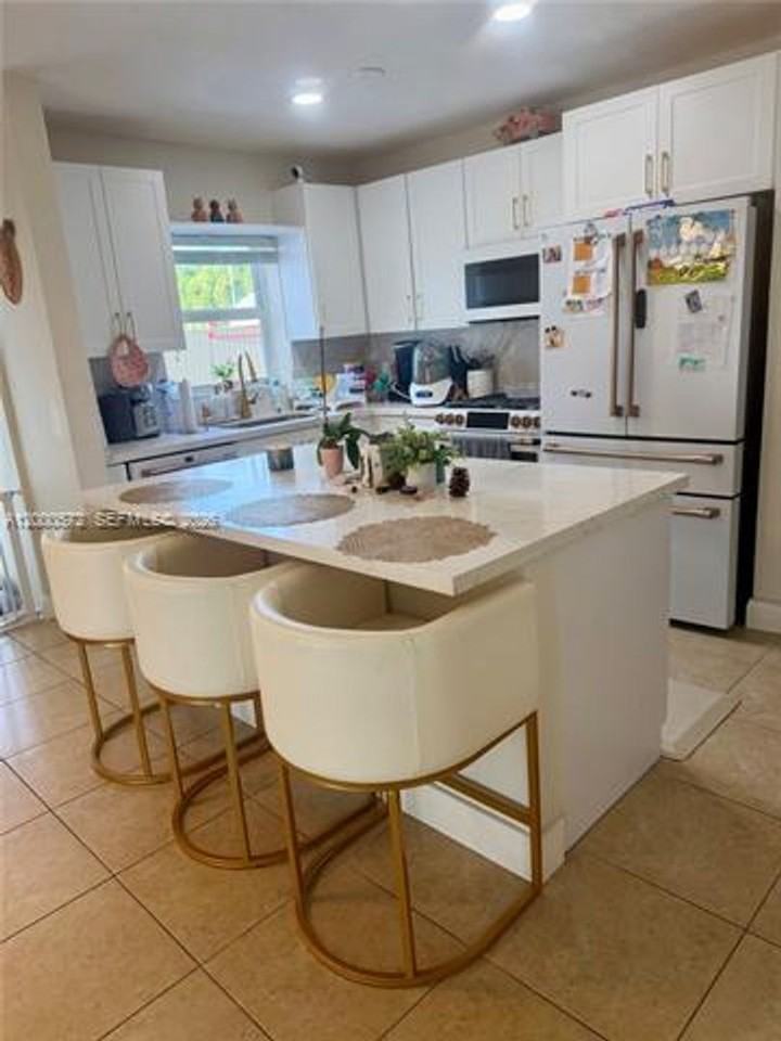 6497 W 8th Ln #6497 - Photo 4 of 29