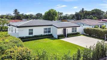 featured image of 18361 Ne 20th Pl #18361