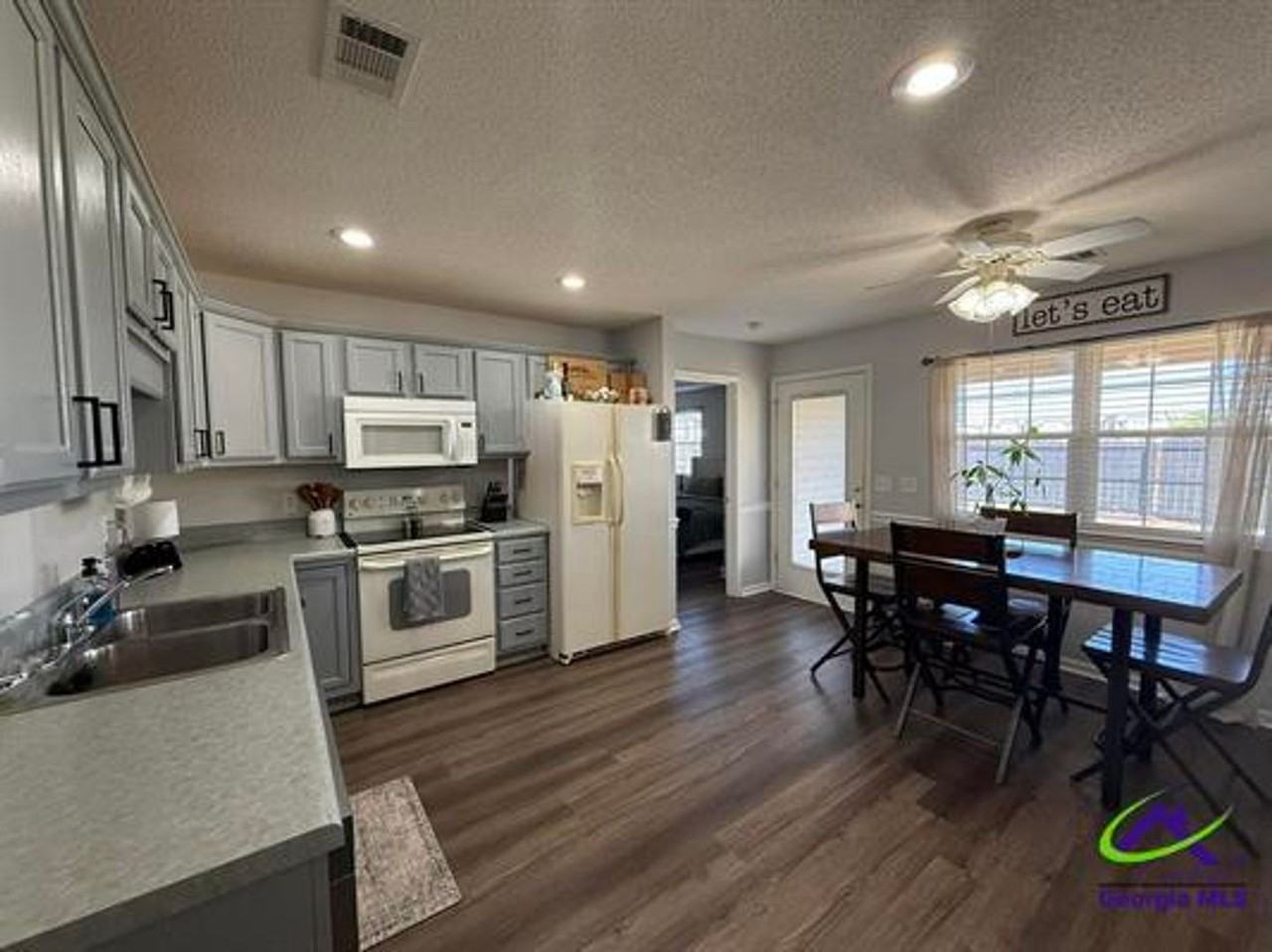 107 White Tail Ln - Photo 4 of 20