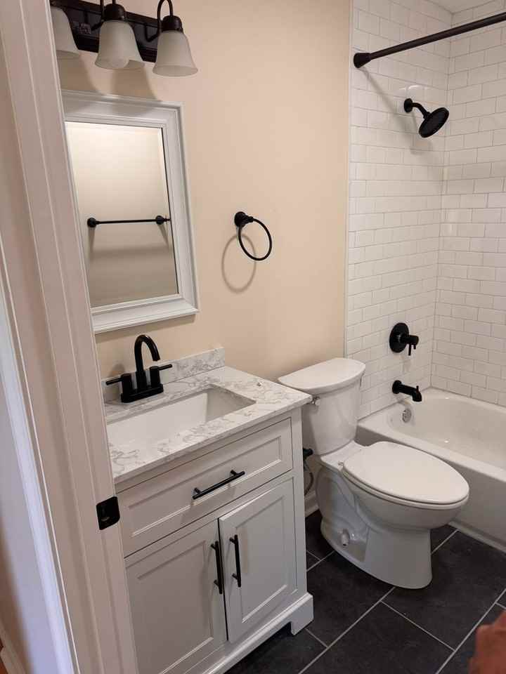 2465 Stage Rd - Photo 4 of 26