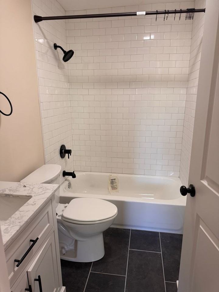 2465 Stage Rd - Photo 5 of 26