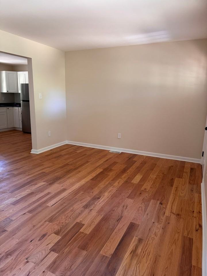 2465 Stage Rd - Photo 7 of 26