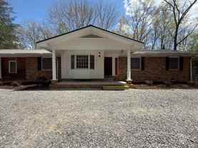 194 Lance Rd - Photo 1 of 1