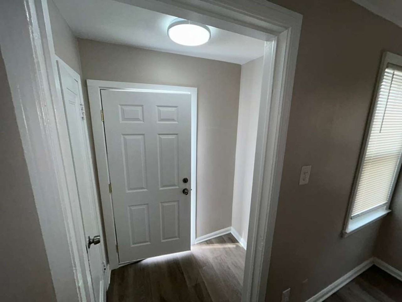 18292 Mendota St - Photo 4 of 20