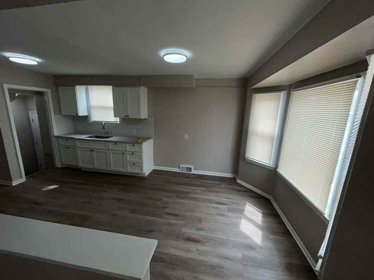 18292 Mendota St - Photo 6 of 20