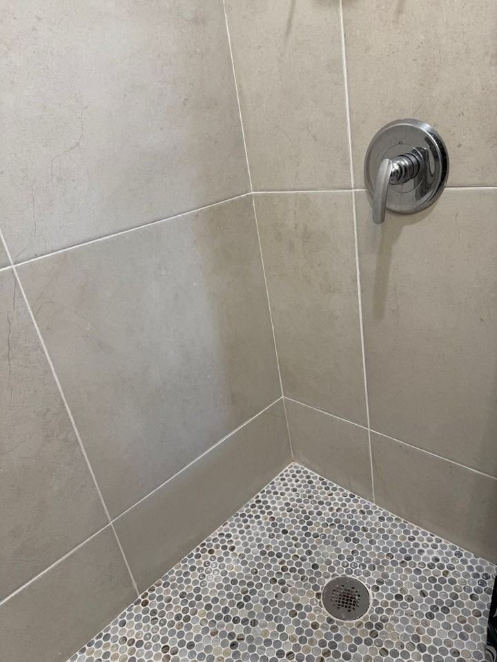 530 N Indiana Ave - Photo 7 of 16