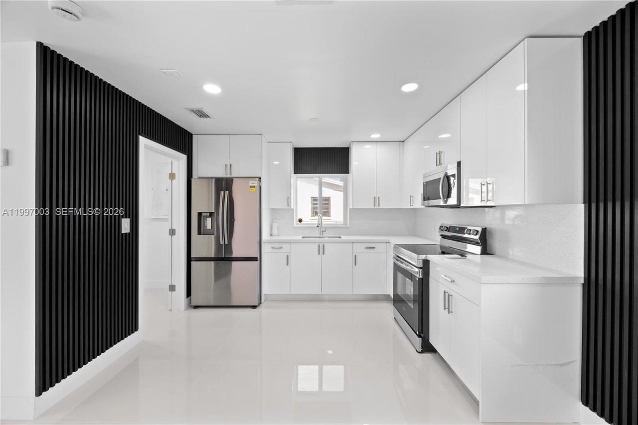 22503 Sw 113th Pl - Photo 2 of 35