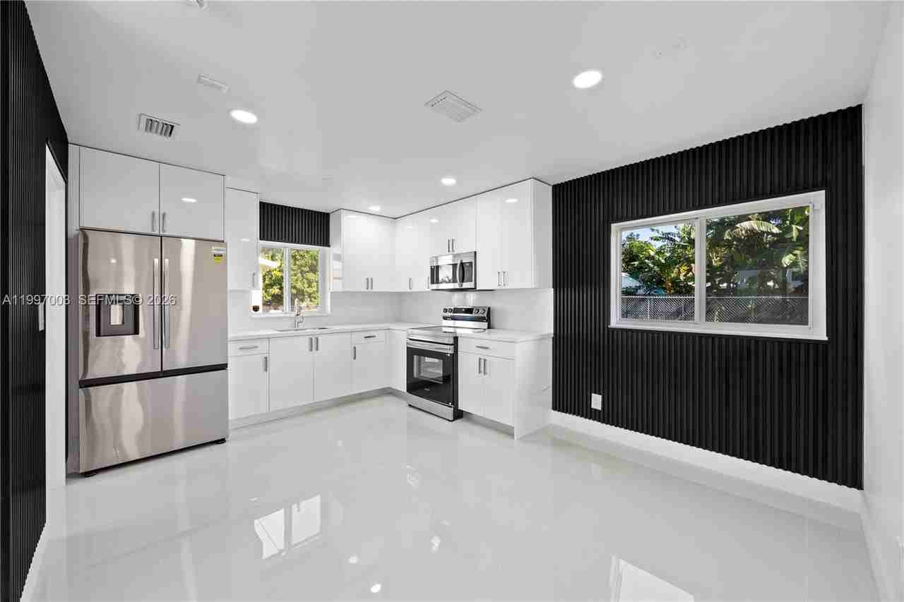 22503 Sw 113th Pl - Photo 3 of 35