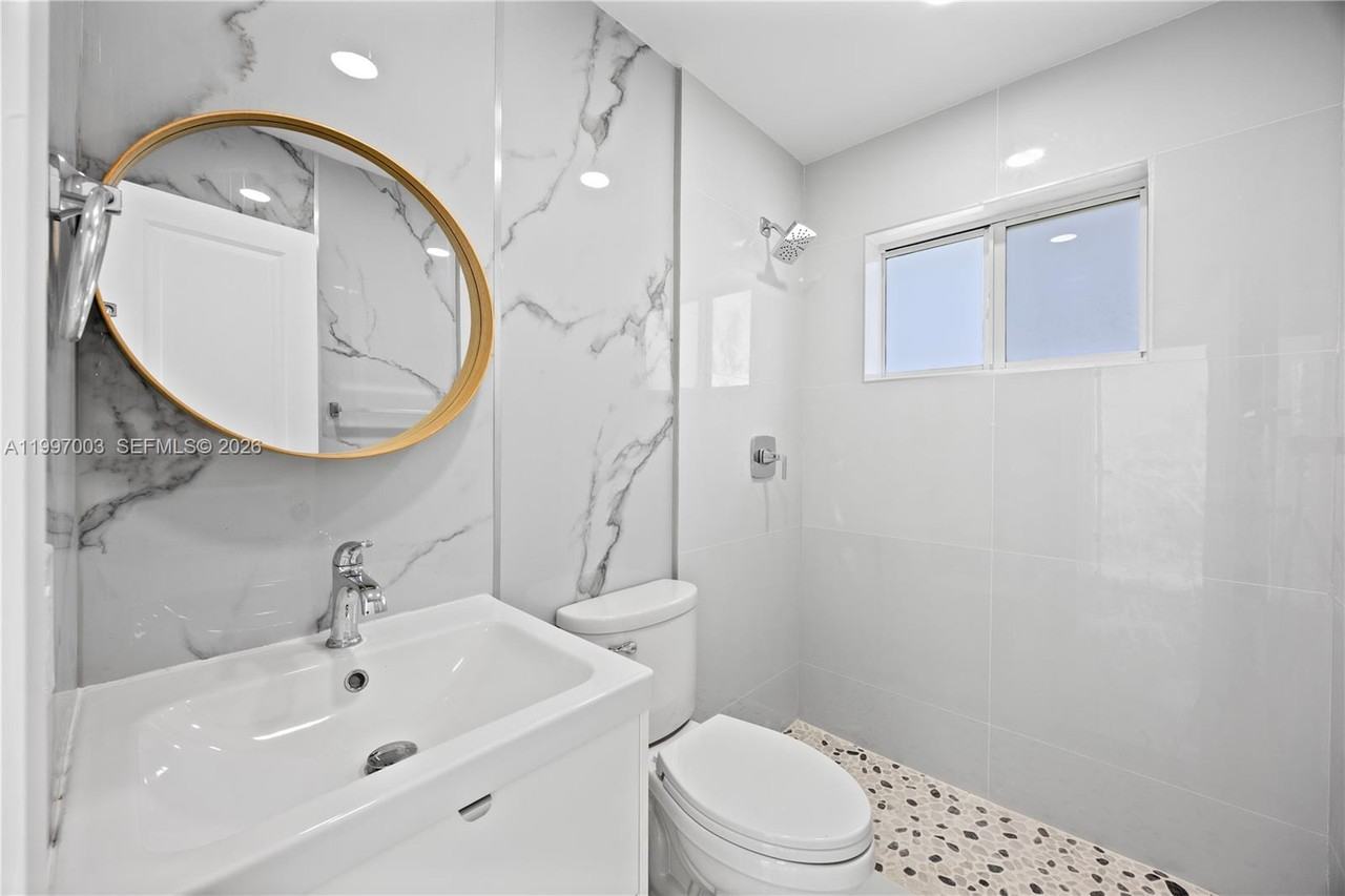 22503 Sw 113th Pl - Photo 4 of 35