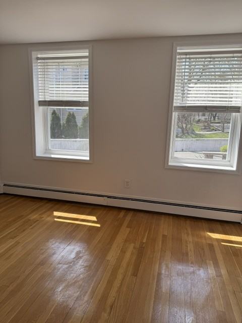 245 Terrace Ave - Photo 2 of 8