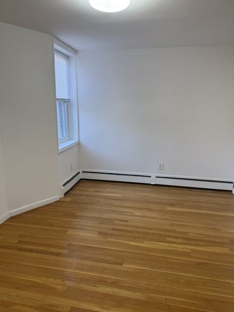 245 Terrace Ave - Photo 5 of 8