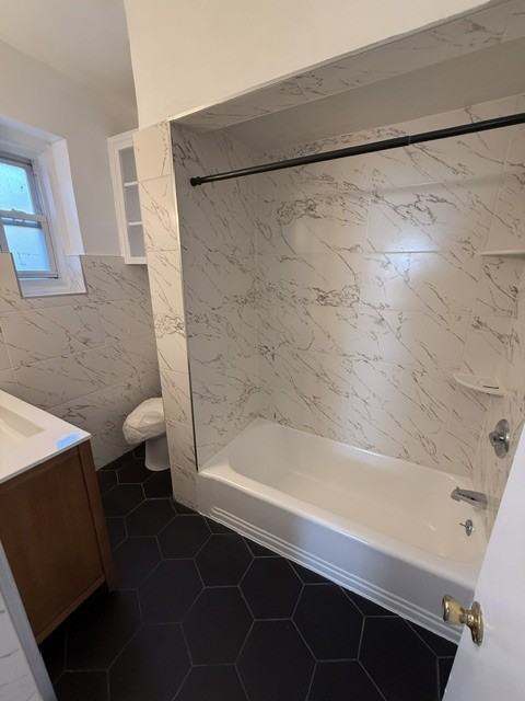 245 Terrace Ave - Photo 7 of 8