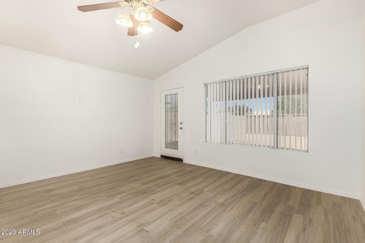 455 N Williams St - Photo 2 of 17