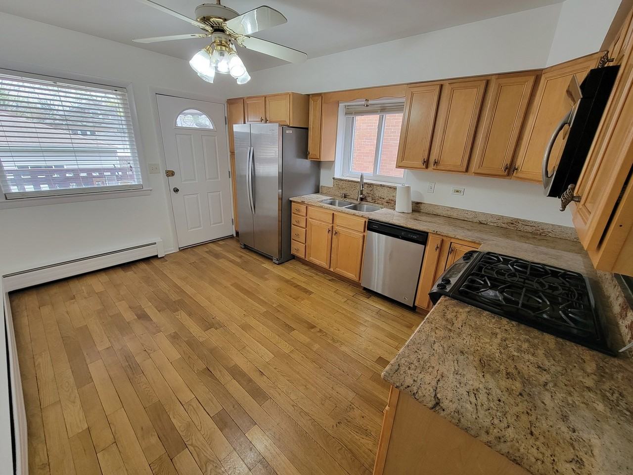 5809 N Whipple St ##1 - Photo 7 of 20