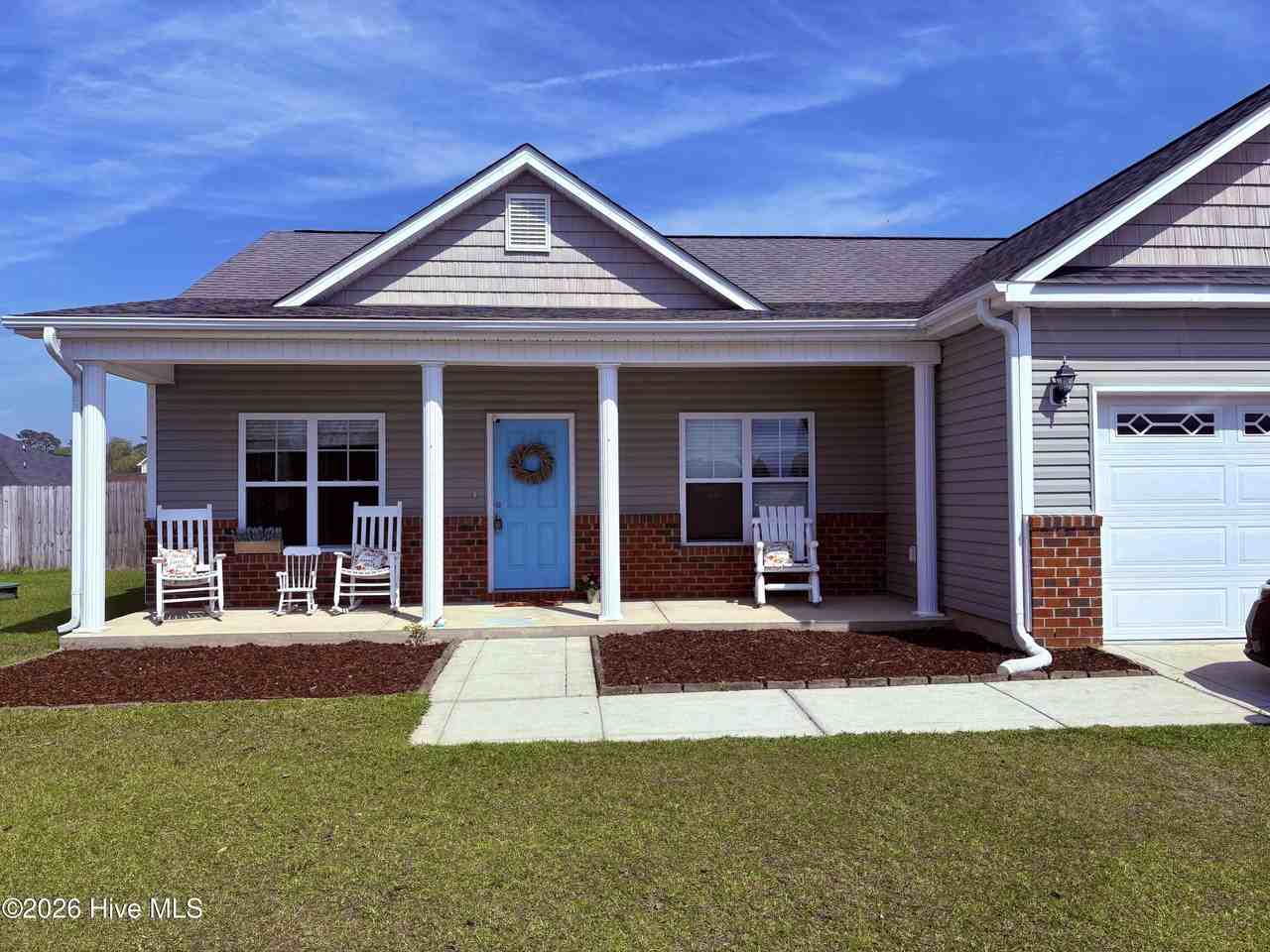 174 Moonstone Ct - Photo 2 of 33