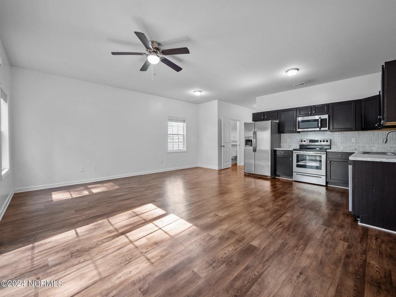 300 Kenan Loop - Photo 4 of 26