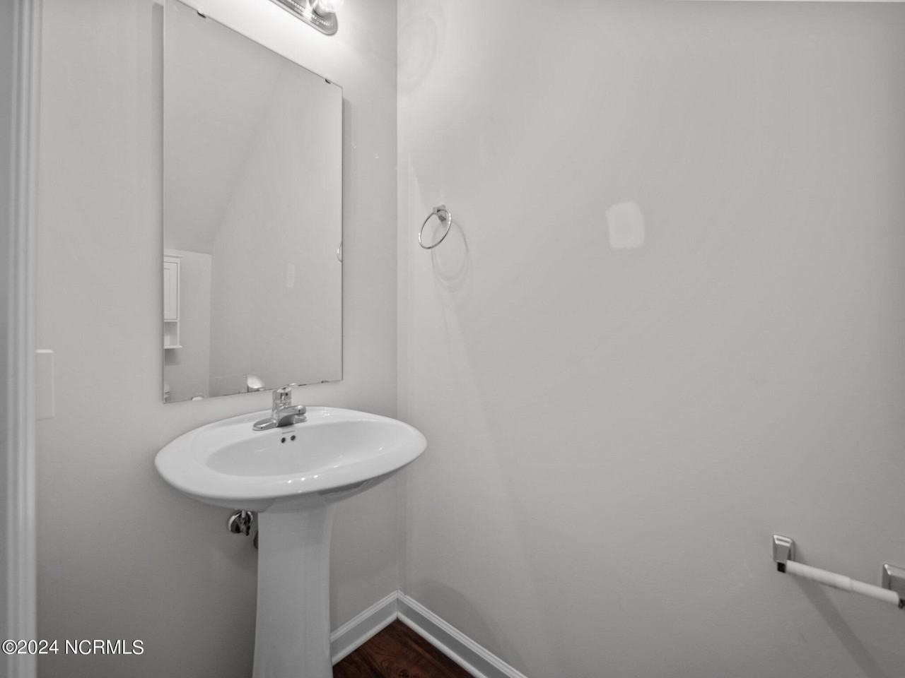 300 Kenan Loop - Photo 7 of 26