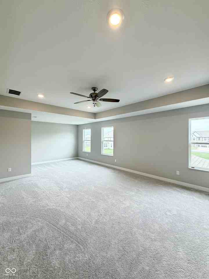 908 Edmonds Pl - Photo 5 of 20