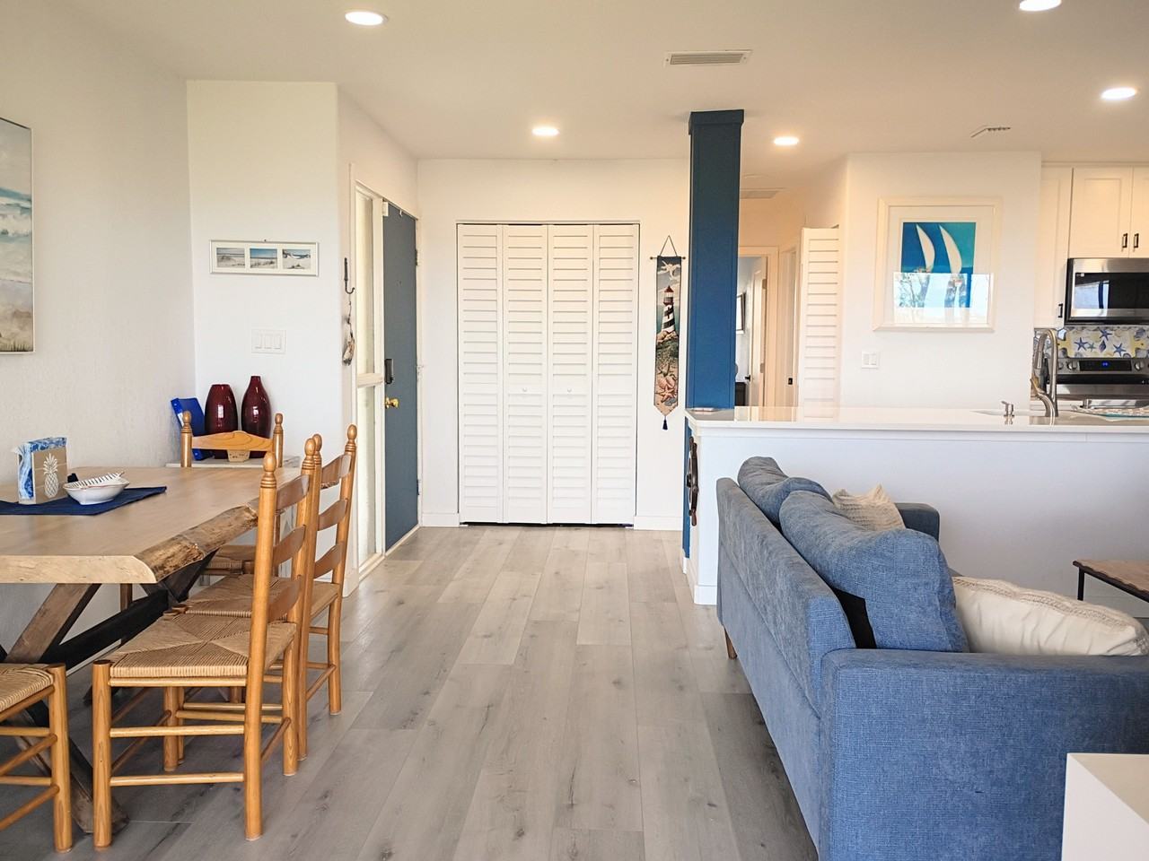 28 Alcira Ct #1 - Photo 5 of 30