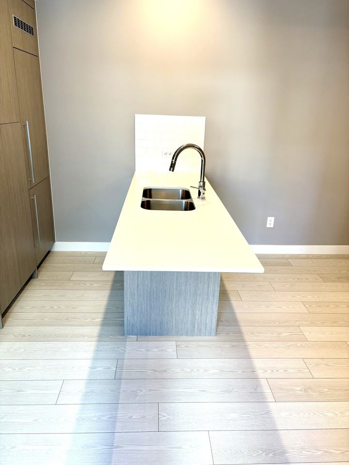 616, 310 15 Avenue SW - 1 #1 - Photo 7 of 25