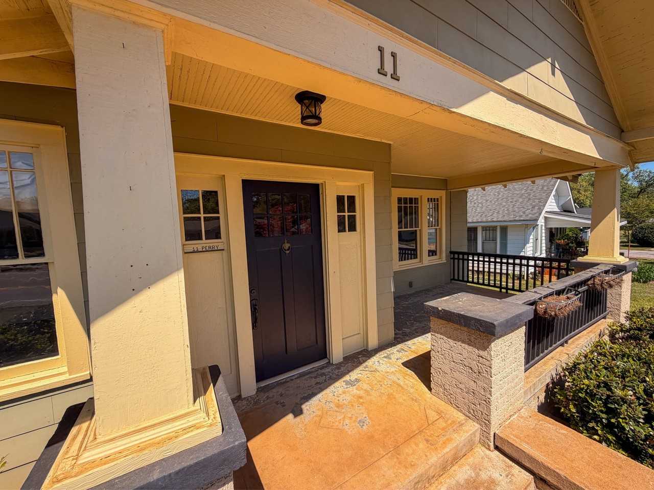 11 Perry Rd #1 - Photo 3 of 24