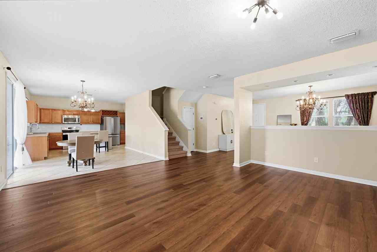 4125 Palmetto Bay Dr #1 - Photo 7 of 35