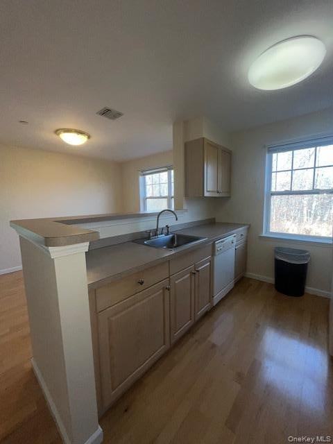 200 Woodcrest Ln - Photo 3 of 14